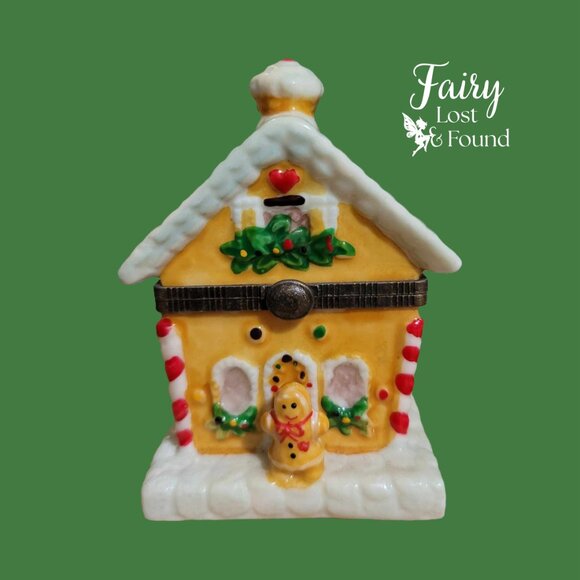 ABBOTT Gingerbread House Porcelain Hinged Trinket Box - Picture 1 of 11